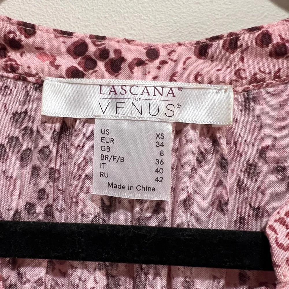 snake print v-neck dress by Loscana - Picture 5 of 5